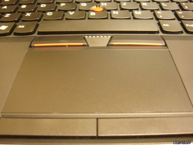 喔喔~傳說中未上市的Lenovo ThinkPad Edge 14"筆電嗎!?(5/5補入NB測試圖)