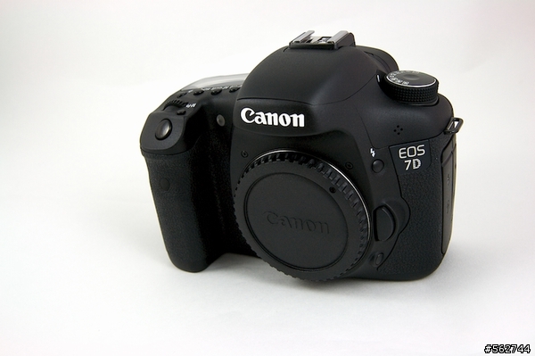 Canon EOS 7D - Canon APS-C片幅機皇開箱與心得~