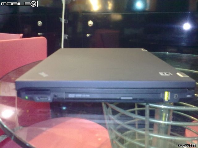 T410i 2518-HHV 開箱