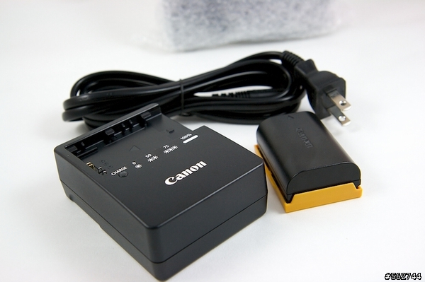 Canon EOS 7D - Canon APS-C片幅機皇開箱與心得~