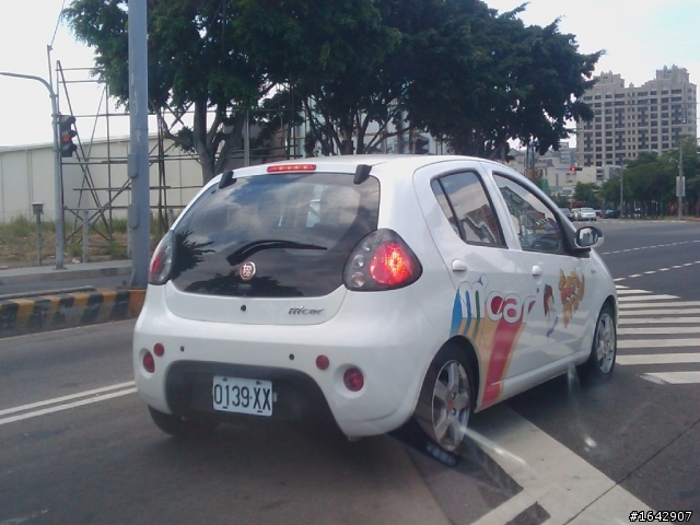 Nissan台灣代理商新販售的 Tobe M'car試駕車照片分