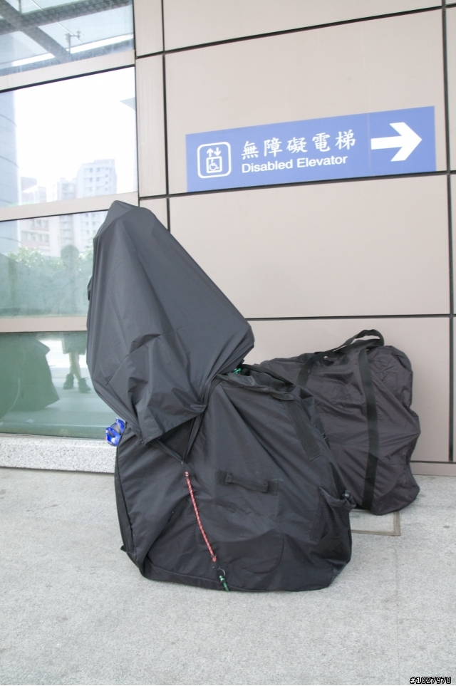【花東愛心快遞公益行】六人還願出發去..
