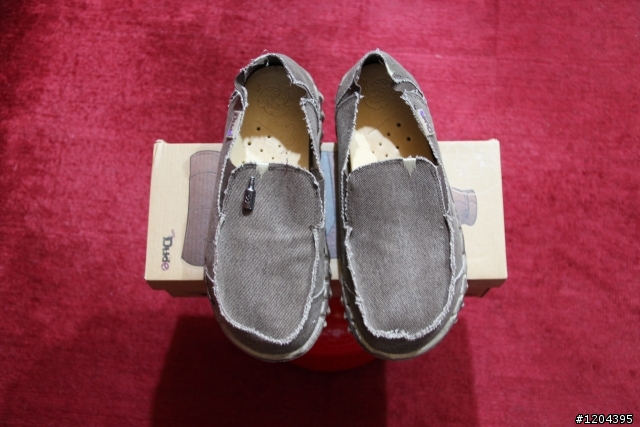 {開箱}~便宜又好穿的 Dude shoes