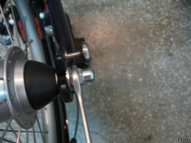 Dahon mu 內變系列車也能用立車架了