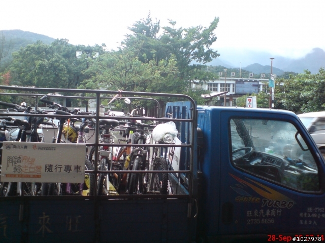 【花東愛心快遞公益行】六人還願出發去..