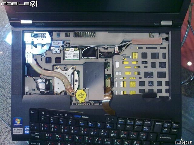 T410i 2518-HHV 開箱