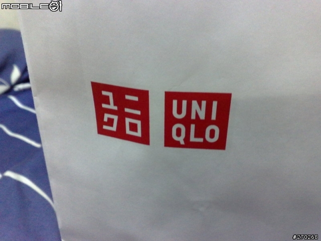 UNIQLO 聯名款 UT 簡易開袋..... XD