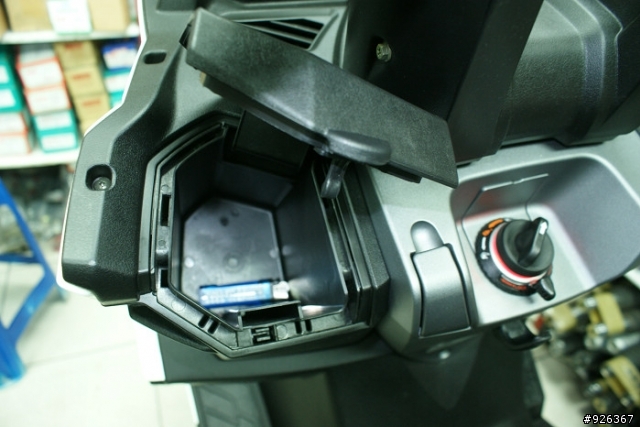 『騙積分緊急開箱』MY ROAD-700I~第一台交車算不算搶頭香