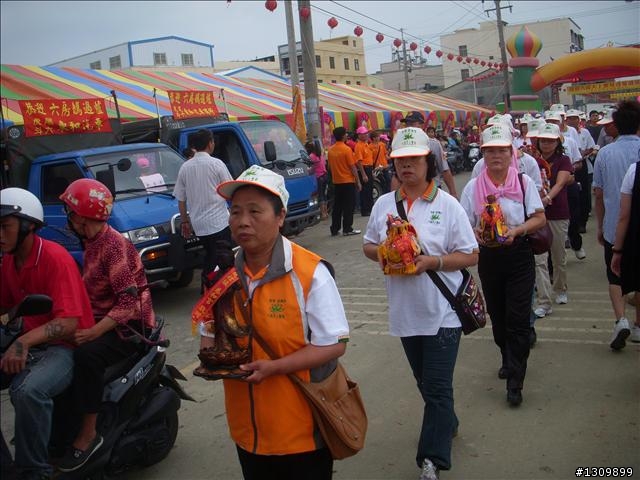 99年~100年六房媽祖過爐繞境慶典之單車記行