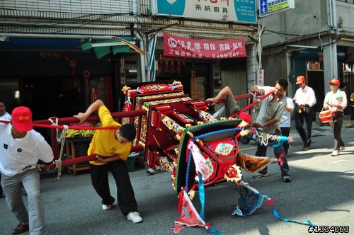 金門四月十二迎城隍