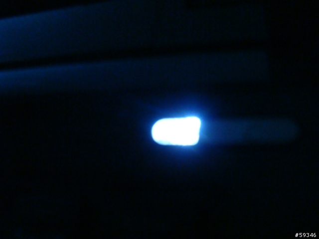 (開箱)ASUS A42JV Core i5-520 + Nv GT335M 1G ~就是要這兩張貼紙