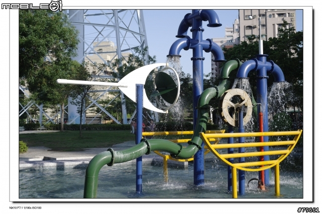 帶著我的NX10去散步。下午。