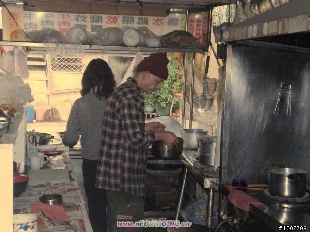 尋找台中市 ~ 老爺牛肉麵 ~ 台中鄉親一起來