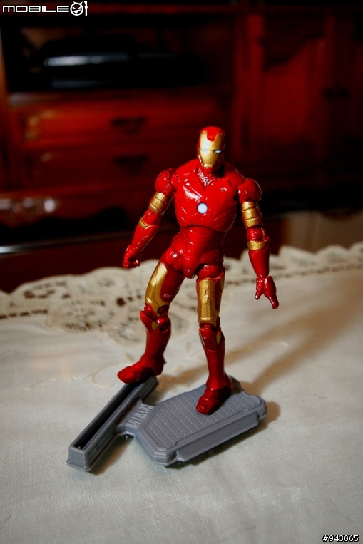 無法降落之我愛鋼鐵人--Iron Man 25cm鋼琴烤漆 公仔開箱文
