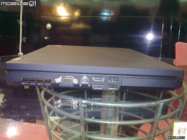 T410i 2518-HHV 開箱