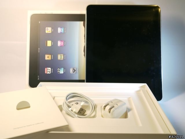不勸敗~不專業~開箱文~Ipad WiFi16G版+ipad專用Case~持續增加評論~~