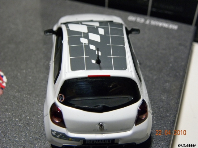 Renault 2006 F1 世界冠軍 Megane II & Clio RS紀念樣式開箱