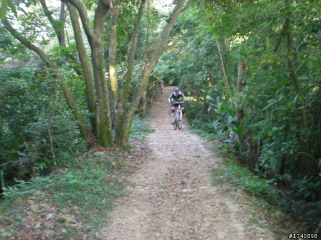 隴頂古道直上139線鳳山寺