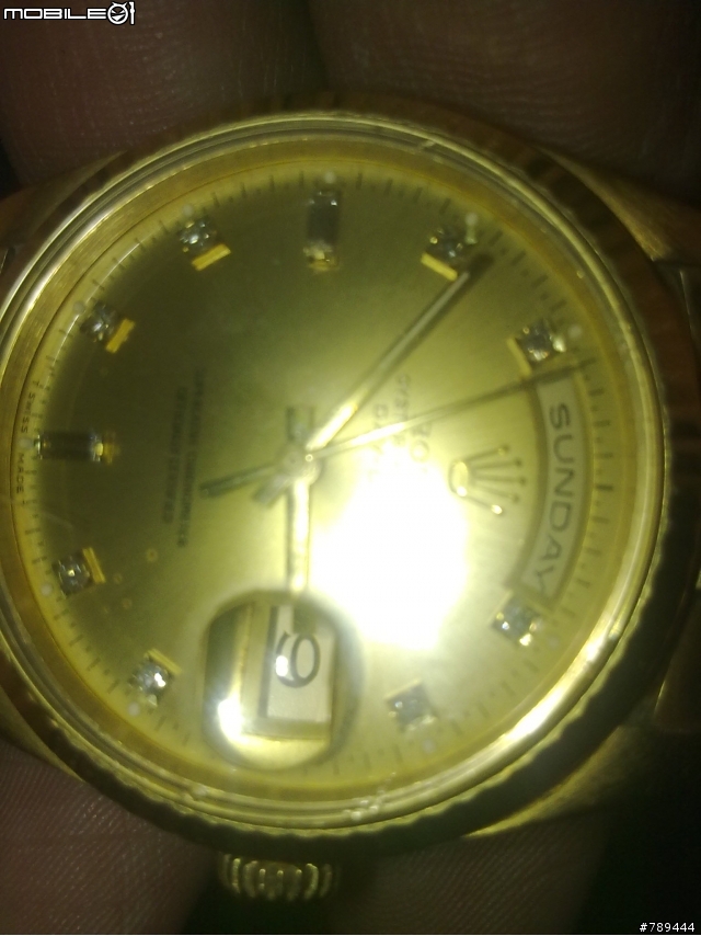 (問).真正在粗帶的金勞~~附圖 另有問題請求~