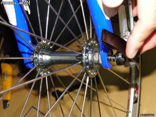 有箱子的開箱文 入門鋼管車最優的選擇 KHS Manhattan 500 藍款