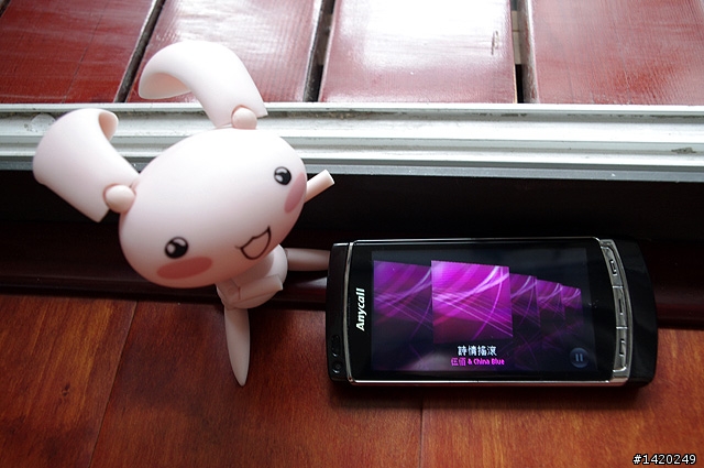 專為多媒體而生~Samsung i8910HD
