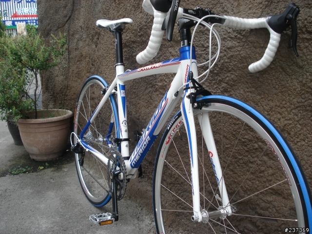 (分享)終於等到你啦2011最新車款首發