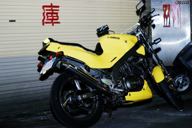 我的TransformerXYamaha FZXFZIIXFerrari