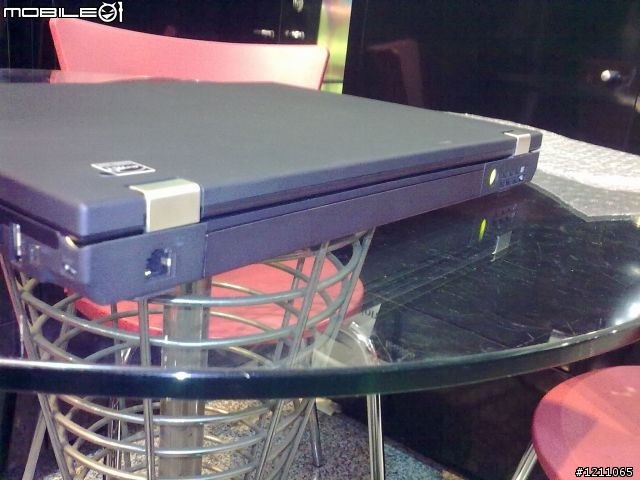 T410i 2518-HHV 開箱