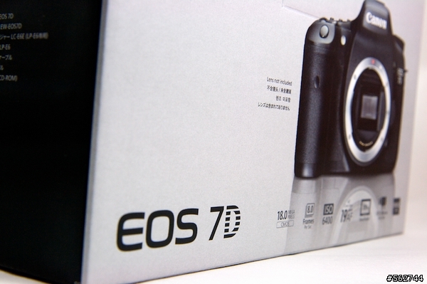 Canon EOS 7D - Canon APS-C片幅機皇開箱與心得~
