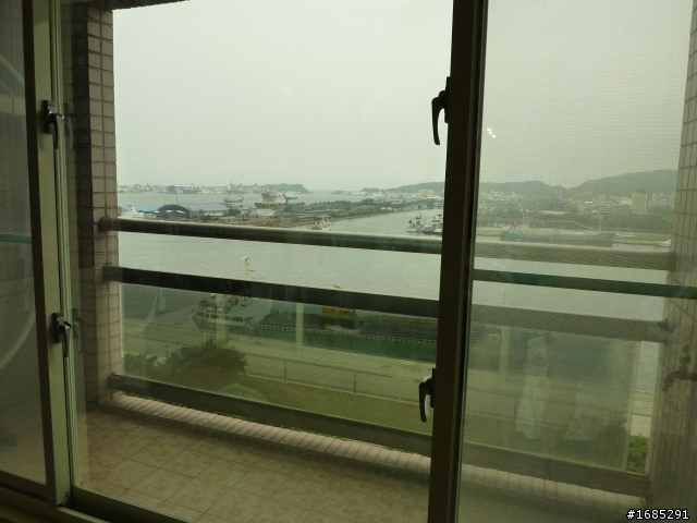 高雄港海景鄉村風小宅