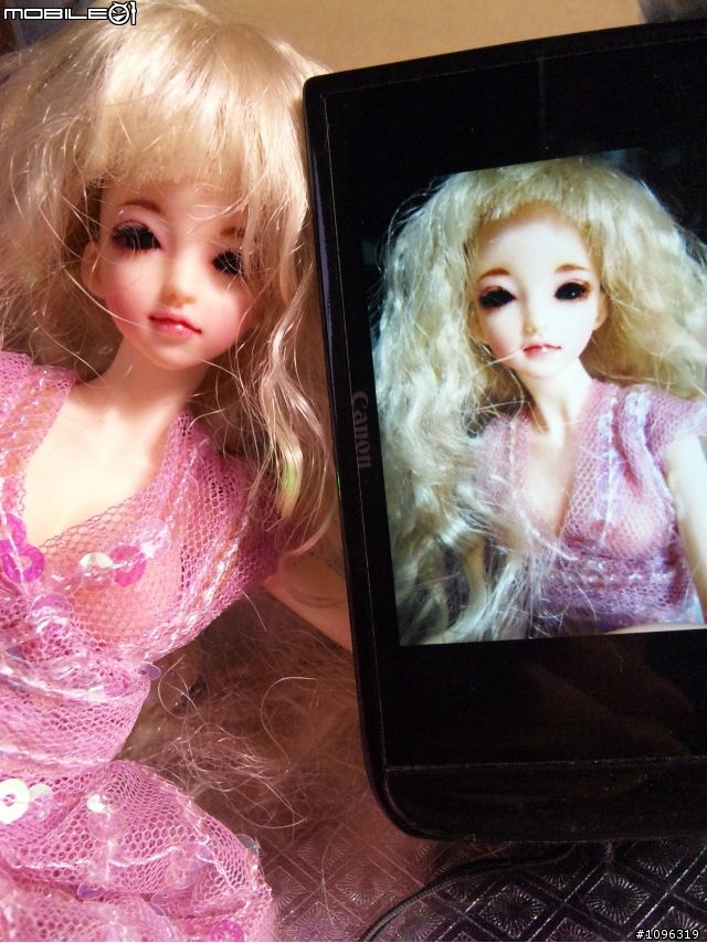 【歡樂分享】Barbie開箱~CANON IXUS 210 IS。(內有玩偶不喜勿入)