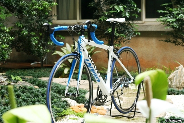 轉戰公路車 TCR ADV3開箱