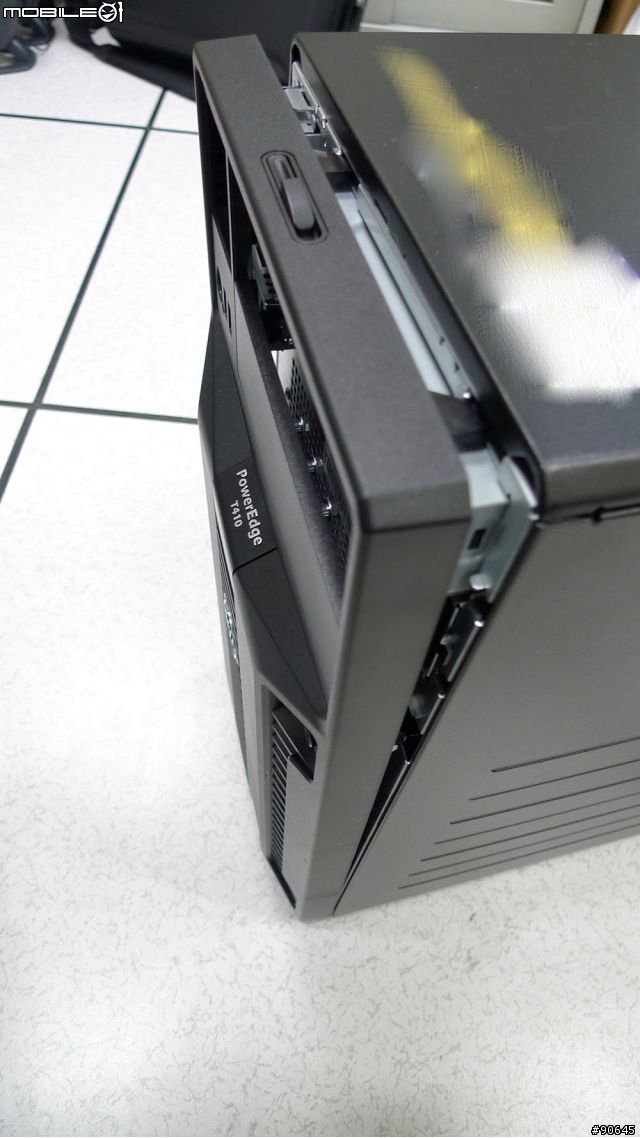 Dell PowerEdge T410 開箱(?)介紹
