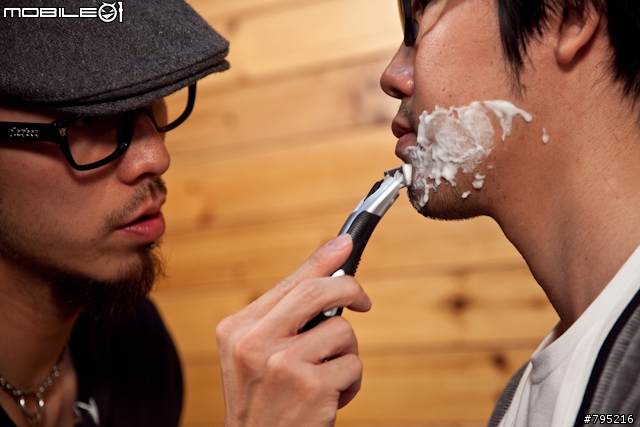 好猛的神之刀!型男戰隊大改造活動成功
