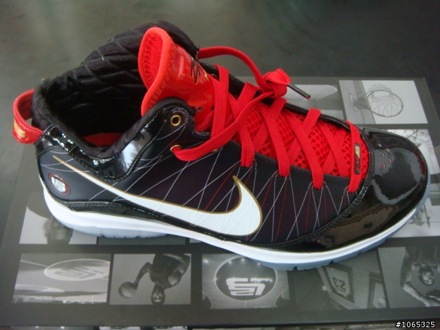 (開箱文)LeBron VII P.S 季後賽版