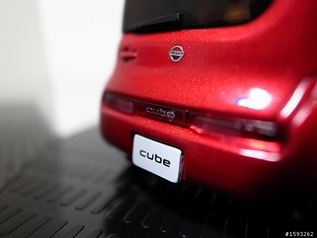 開箱文..NISSAN MURANO與CUBE.....的模型登場(圖多)