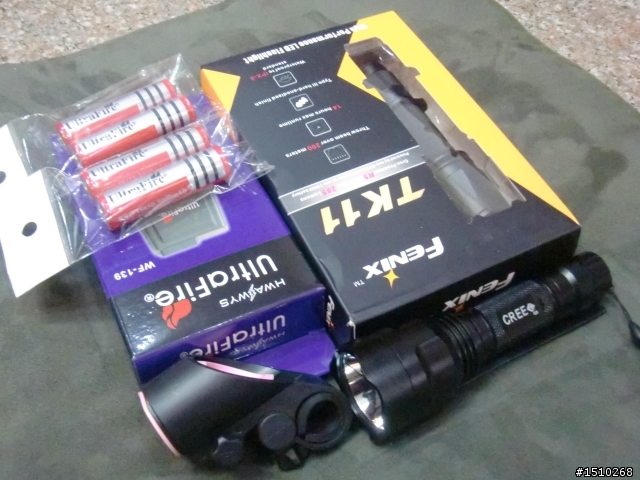 低調手電筒: UltraFire Cree C8 & Fenix TK11 分享