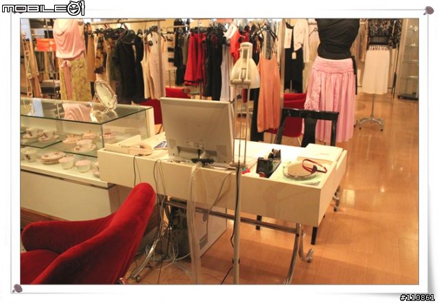 最佳店頭機 - EeeTOP 二代 ET2010PNT
