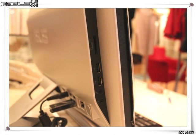 最佳店頭機 - EeeTOP 二代 ET2010PNT