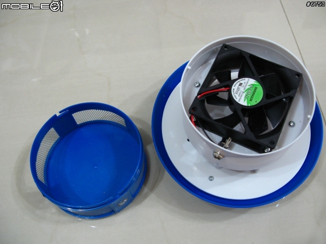 捕蚊達人光觸媒滅蚊器的二代機開箱及40天測試
