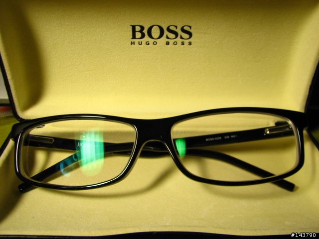 HUGO BOSS 鏡架&HOYA 全視線 開箱文