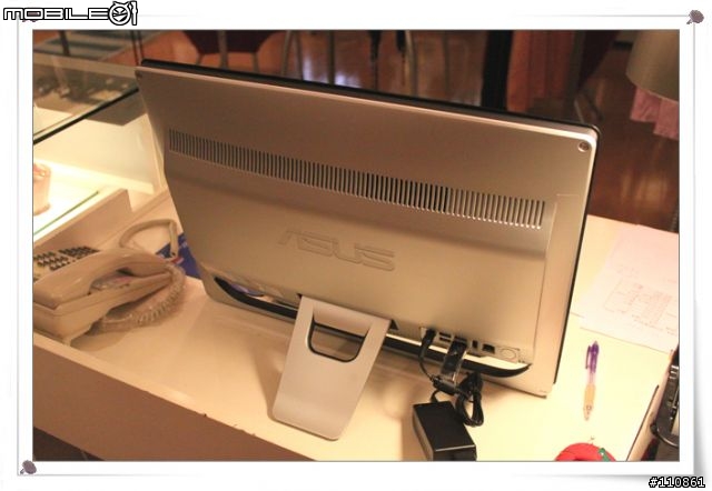 最佳店頭機 - EeeTOP 二代 ET2010PNT