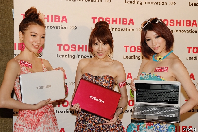 《 熊寶貝 》TOSHIBA 新機上市記者會 (隨寫)