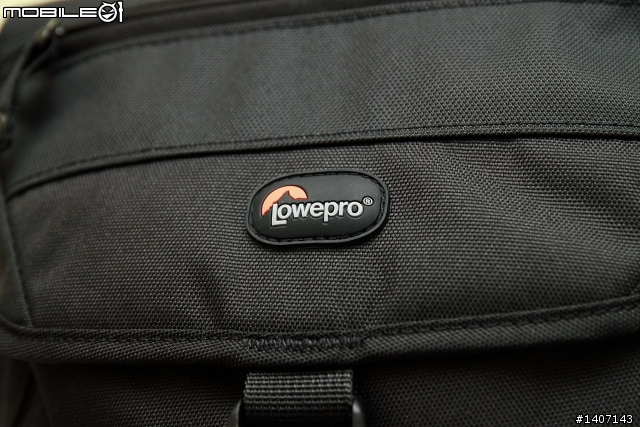 『開包』Lowepro Nova180 AW入手