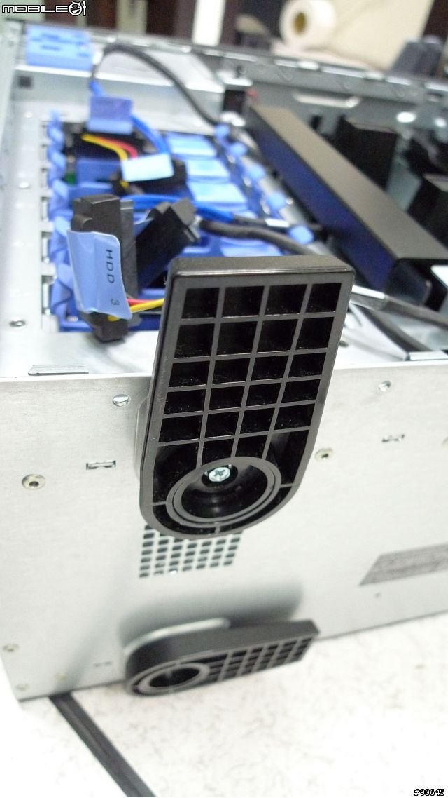 Dell PowerEdge T410 開箱(?)介紹