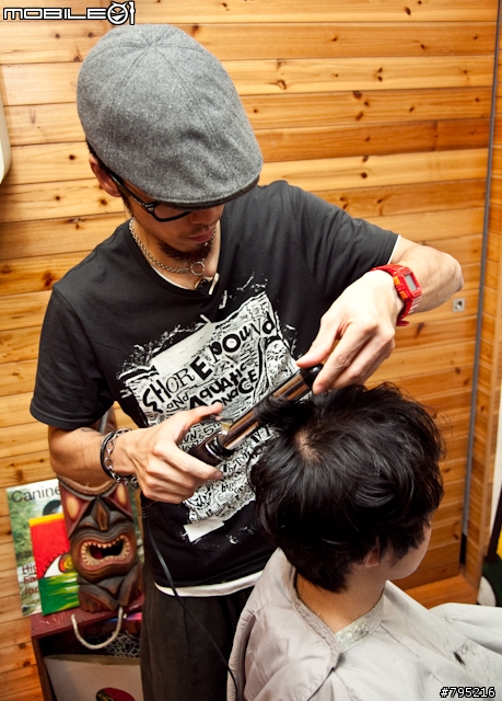 好猛的神之刀!型男戰隊大改造活動成功