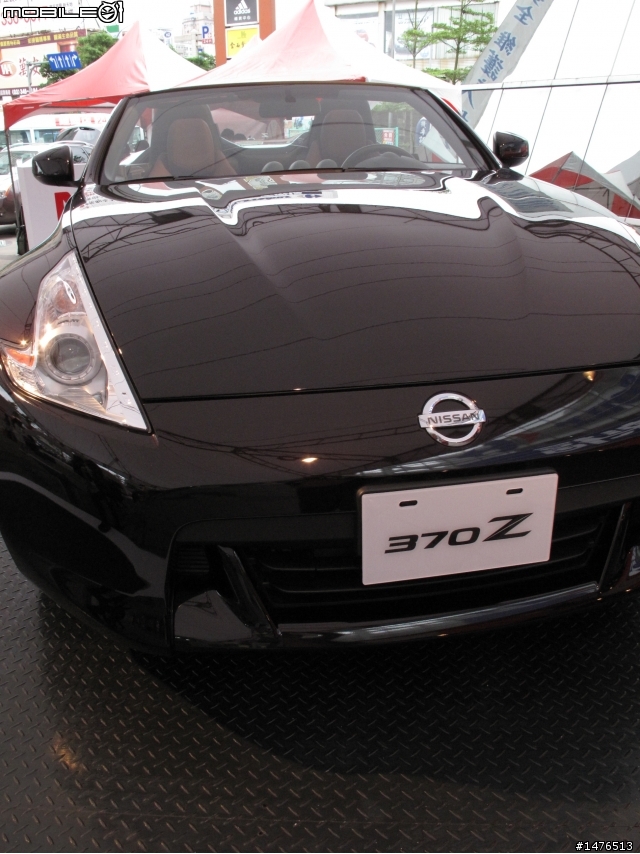 *更新* Nissan桃園巡展正妹+Nissan 370Z Roadster 完整照片