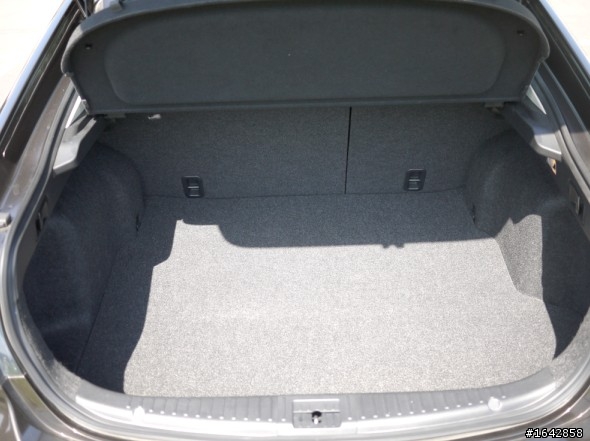 美腿與新舊Mazda6之初體驗