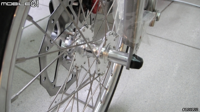 2010 Birdy Titanium與2005 BD-1 Titanium新舊碟剎鈦鳥之比較(外觀篇)