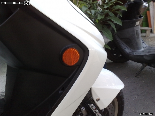 【分享】YAMAHA 2010 白金新勁戰 慢了一個星期的開箱!!